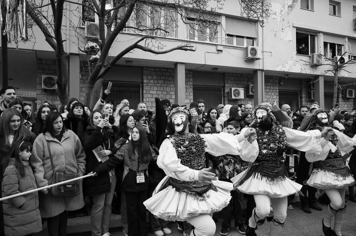 Το Καρναβαλικό Έθιμο των Μπουλών και Γενίτσαρων