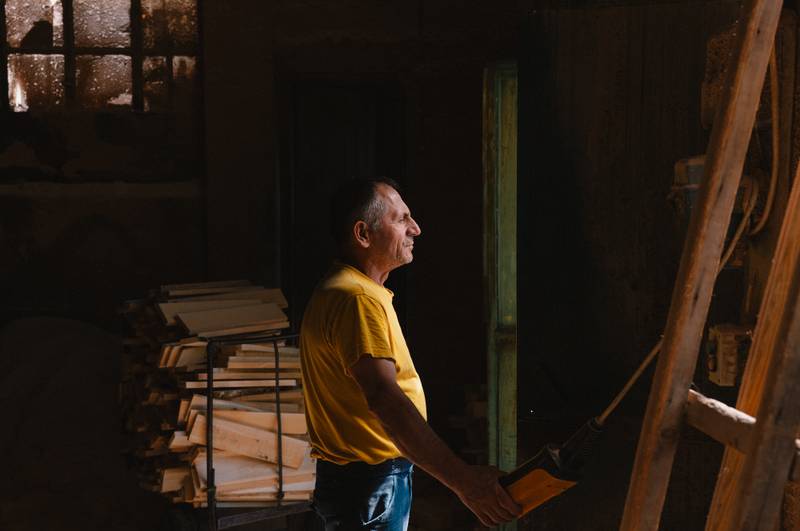 Elevator sending wood to the upper floor